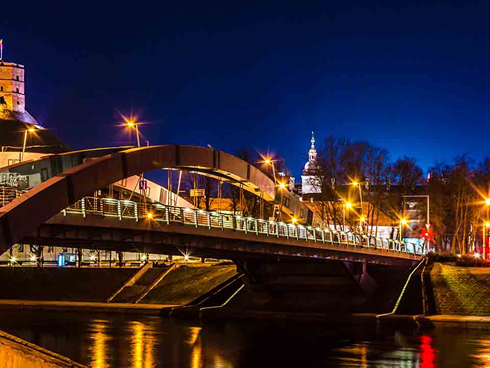 Baidariu nuoma Vilniuje naktį